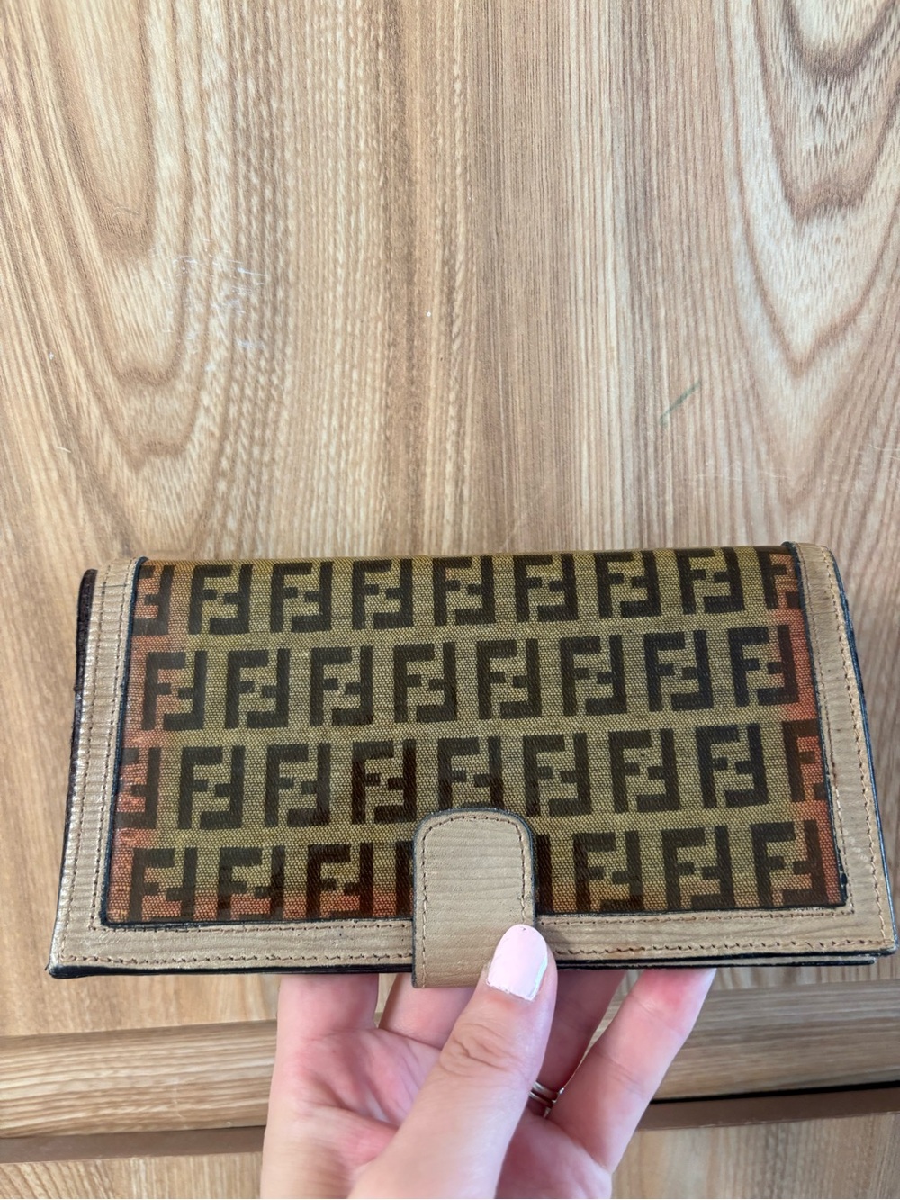 Auth Fendi kisslock leather Ling wallet Vintage - Picture 11 of 12